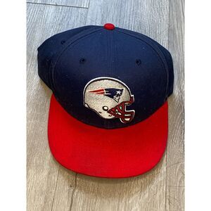 New Era New England Patriots 'Helmet' 9FIFTY Snapback Cap
